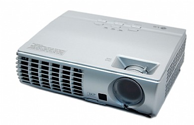 ����  ��������� LG DX325 XGA 2500 Lumens